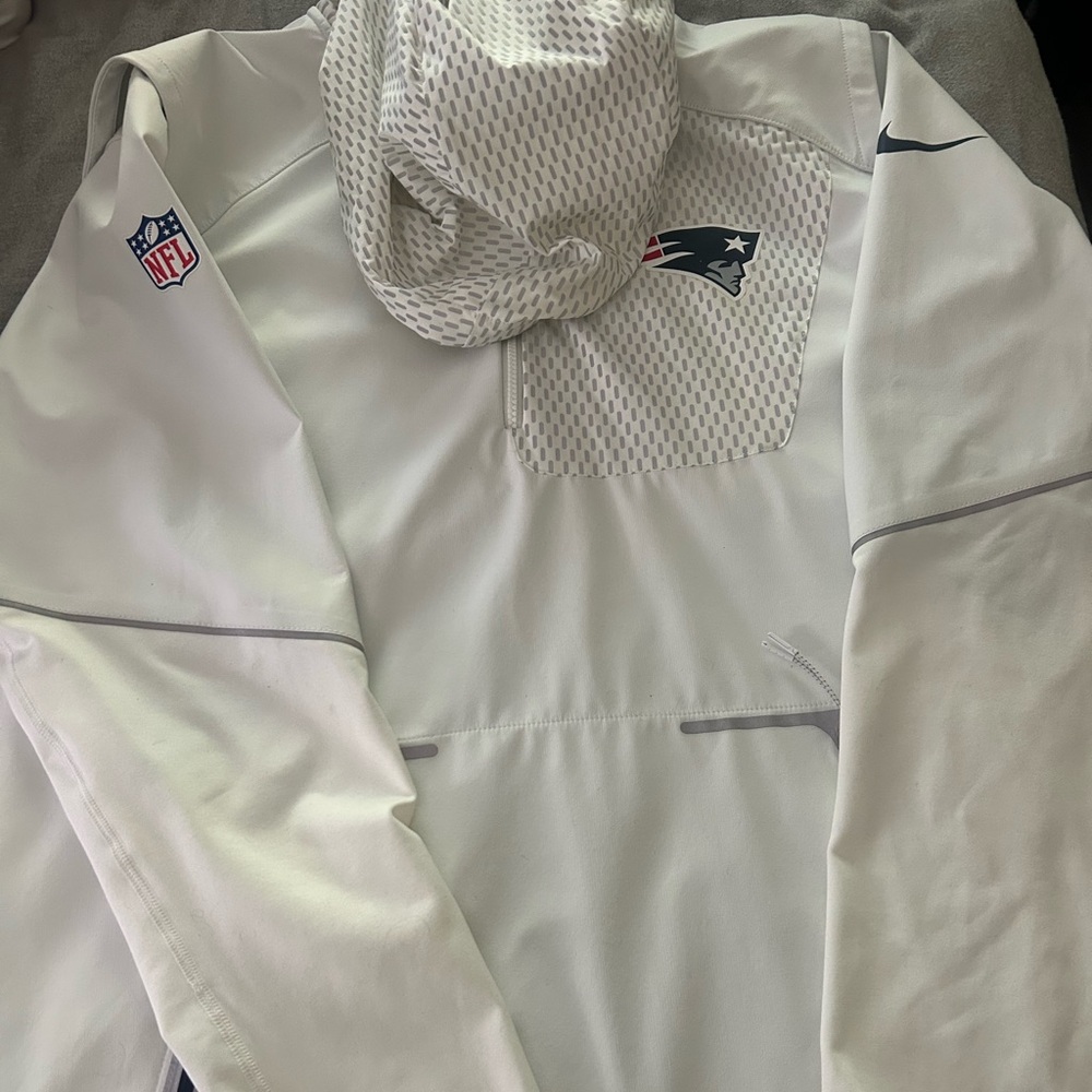 Nike White and Gray Jacket